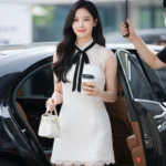 Sự quyến rũ của phong cách thời trang trong ánh sáng ban ngày sang trọng