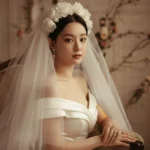 Chân dung cô dâu vintage đẹp nhẹ nhàng và lãng mạn trong không gian ấm áp