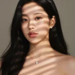 Chân dung nghệ thuật của cô gái châu Á với ánh sáng và phong cách cuốn hút