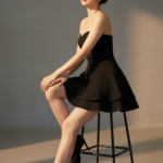 Khám phá chân váy đen dáng xòe sang trọng cho phong cách trẻ trung và hiện đại