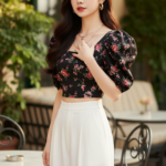 Chân dung người mẫu trẻ thời thượng tại quán cafe sang trọng