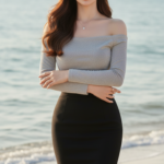 Chân dung cô gái Á Đông tự tin bên biển trong bộ trang phục thanh lịch