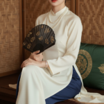 Nghệ Thuật Chân Dung Cổ Điển: Khắc Họa Nét Đẹp Á Đông Trong Không Gian Tĩnh Lặng