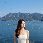 Tạo chân dung thực của cô gái trẻ với làn da hoàn hảo và phông nền tự nhiên